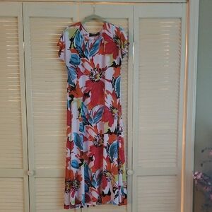 Attitudes by Renee Red and Blue Flutter Sleeve Maxi Sundress S/P GENTLY LOVED